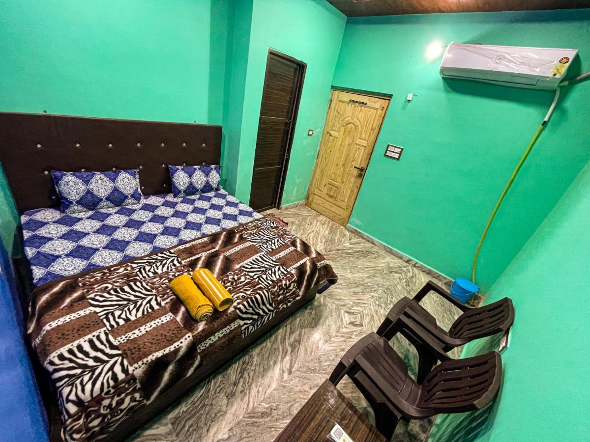 La Vaca India Varanasi Eksteriør billede